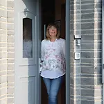 Au Fil Des Saisons Sur La Wiels Bed & Breakfast 3*