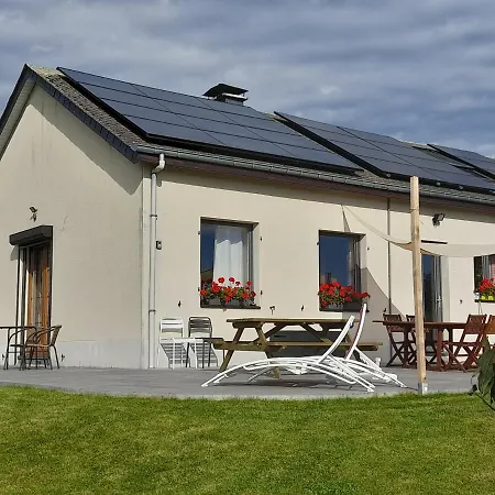 Au Fil Des Saisons Sur La Wiels Bed & Breakfast 3*