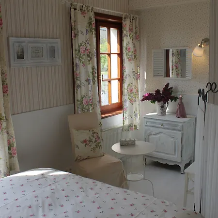 Bed & Breakfast Au Fil Des Saisons Sur La Wiels Fauvillers