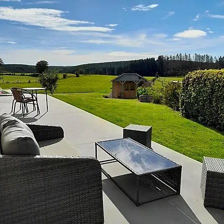 Au Fil Des Saisons Sur La Wiels Bed & Breakfast Fauvillers