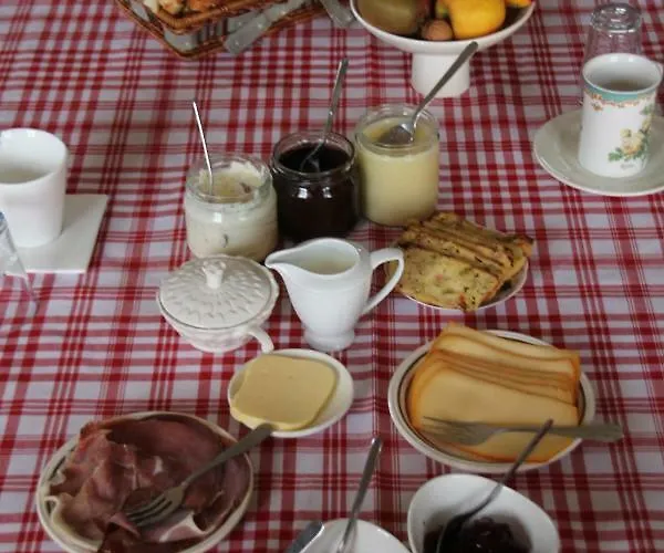 Bed & Breakfast Au Fil Des Saisons Sur La Wiels 3*